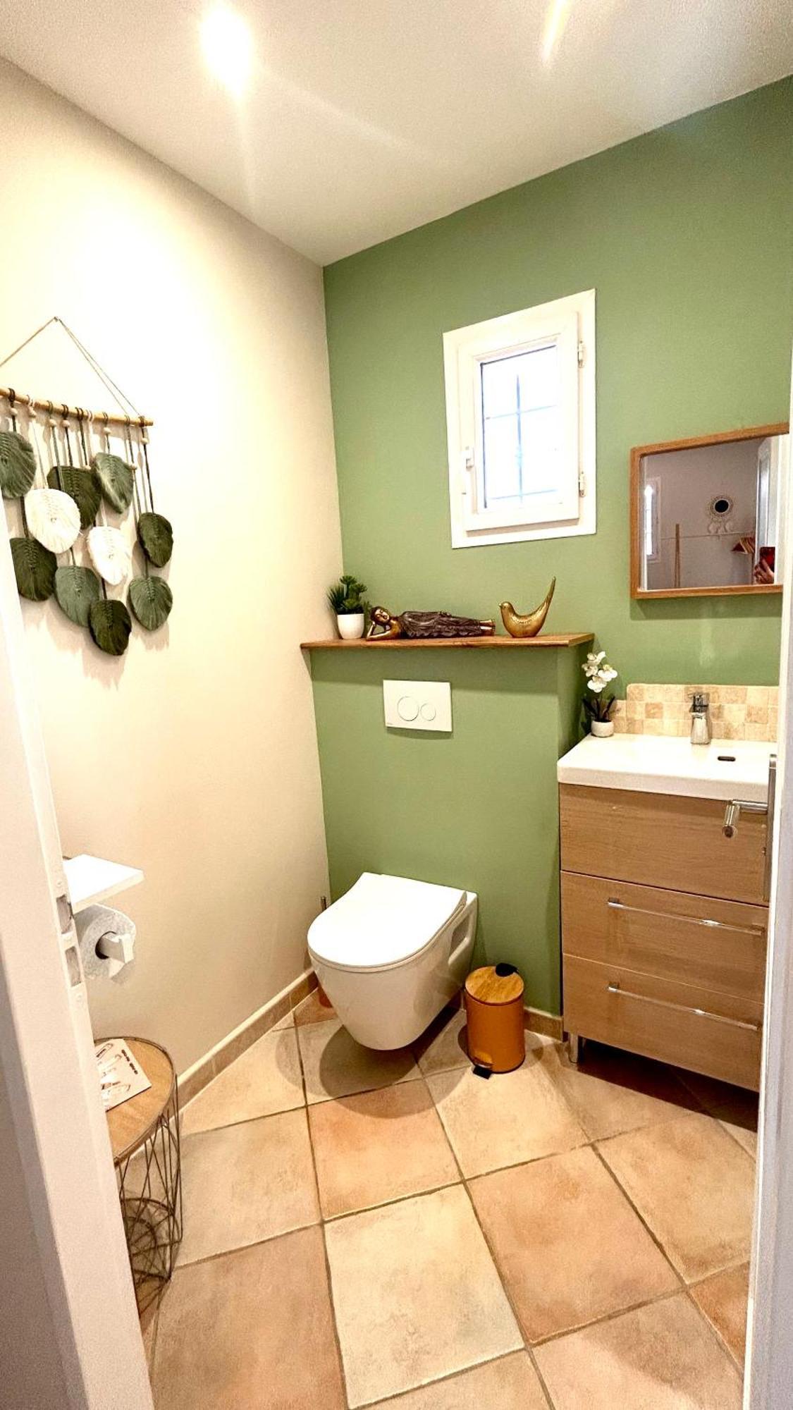 2 Hebergements - 10 Couchages - Parking, Piscine, Jacuzzi - Convivialite Roquebrune-sur-Argens Room photo